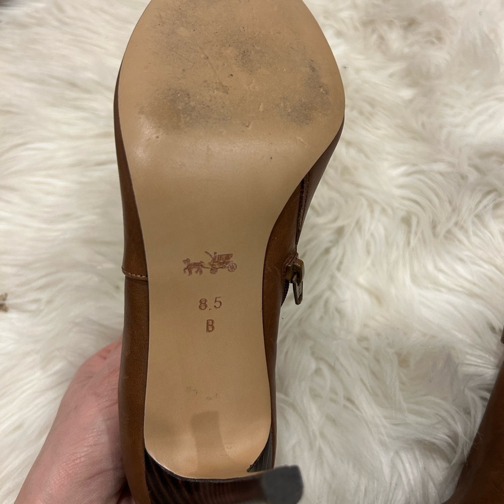 COACH LOGO BROWN SALENE LEATHER HIGH STILETTO ANKLE BOOT 8.5 MSRP $228 - Picture 5 of 6